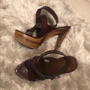 Gucci Shoes - Brown leather Gucci heels Gucci Shoes - Brown leather Gucci heels